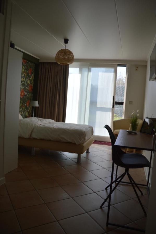 B&B The Protea Zonnebeke Esterno foto